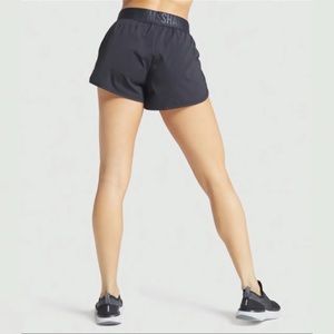 GYMSHARK LOOSE TRAINING SHORTS